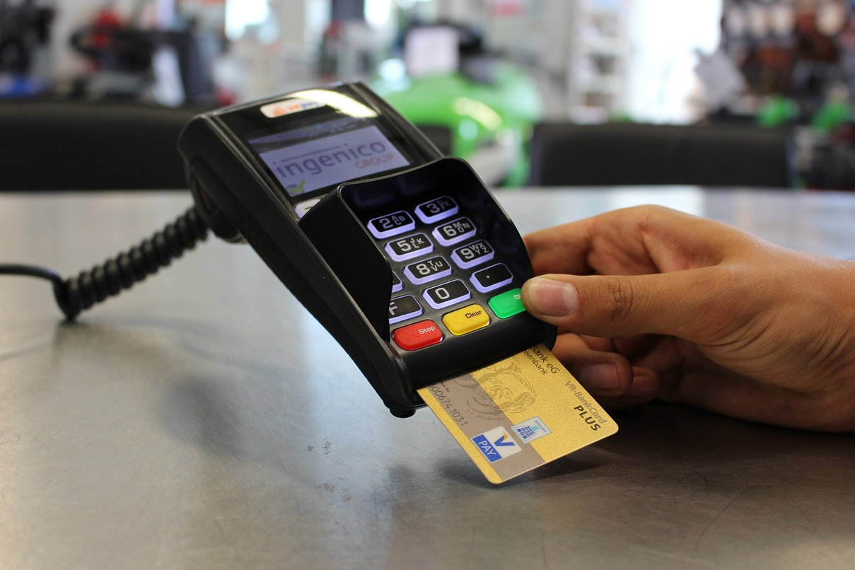 Al via alle sanzioni per chi non consente ai clienti di pagare tramite Pos article-post