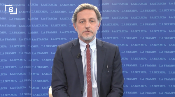 Cosa c’era scritto nell’articolo per cui La Stampa è stata denunciata dall’ambasciatore russo