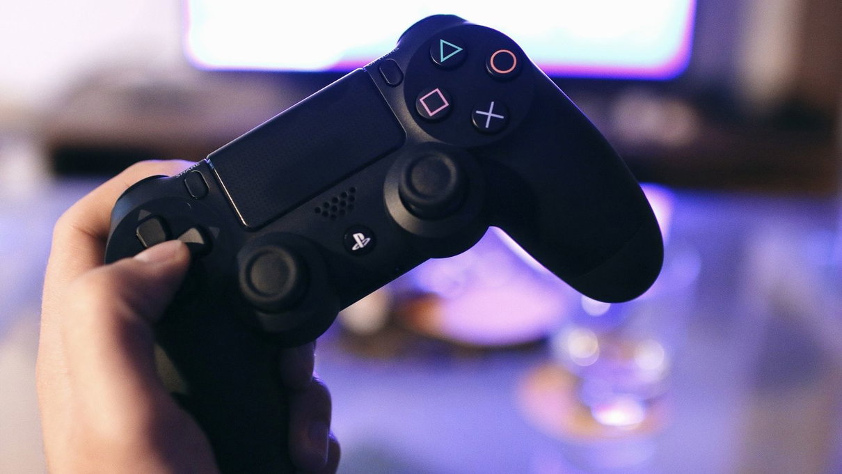 Gamer russi e bielorussi rischiano di essere bloccati su PlayStation e Xbox article-post