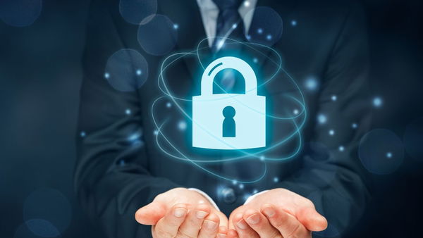 Per contrastare gli attacchi hacker le aziende devono investire in IA e competenze nella cyber security