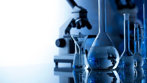 La disinformazione dell’ambasciata russa nel Regno Unito su virus e laboratori ucraini