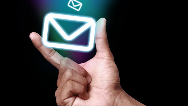 VKontakte punta sull’utilizzo di servizi di messaggistica di vent’anni fa