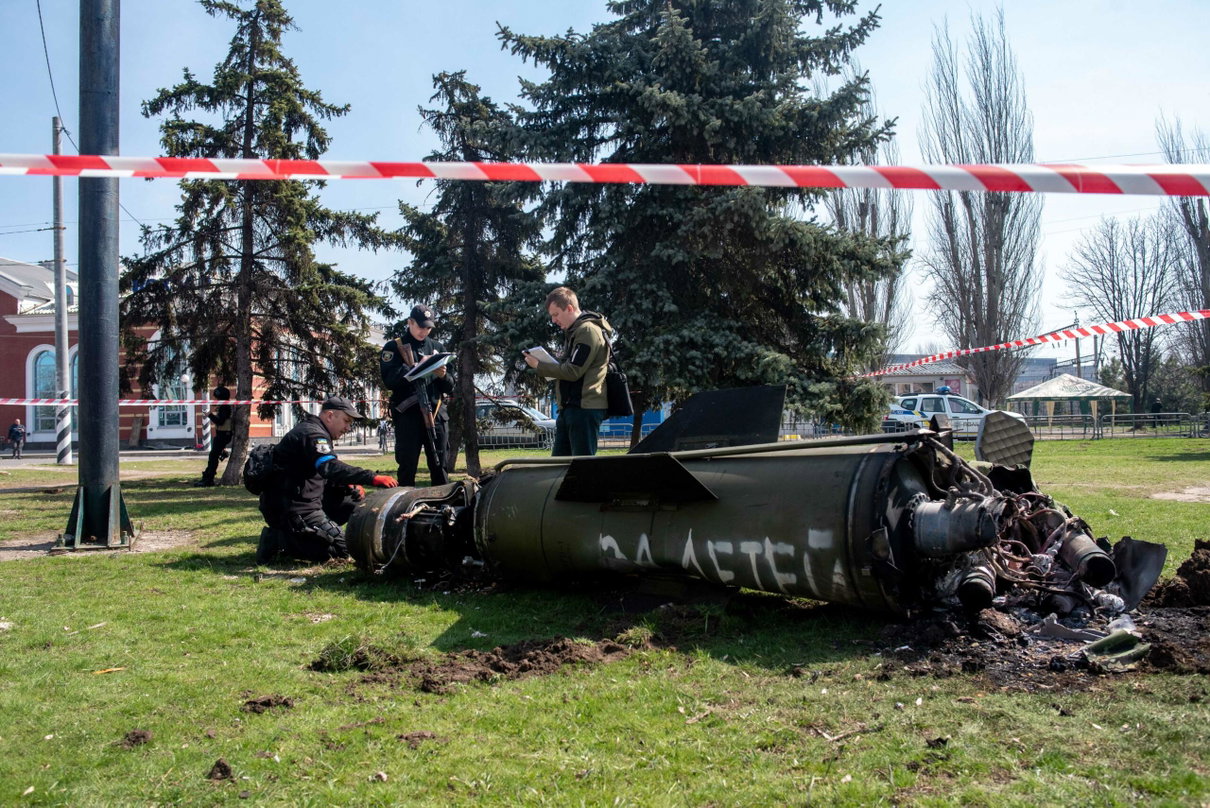 Anche la BBC smentisce il video che attribuisce agli ucraini il bombardamento a Kramatorsk article-post