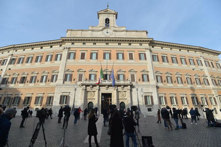 Cosa vogliono fare i governi con lo SPID? Il percorso dell’identità digitale dai governi Conte e Draghi al governo Meloni article-post