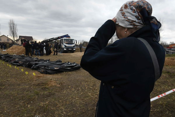 Cosa sta facendo davvero Facebook per fermare chi festeggia il massacro di Bucha?