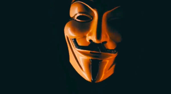 Cos’è il video di «Anonymous Italia» che se la prende con Killnet per gli attacchi hacker