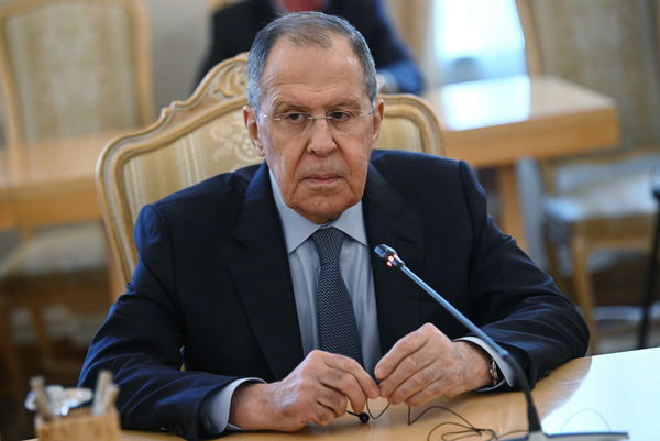 Il ministro russo Lavrov sceglie Rete4 per farsi intervistare da una tv europea