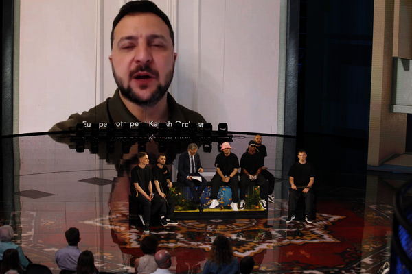 I titoli sbagliati sul cantante della Kalush Orchestra «al fronte» dopo l’Eurovision