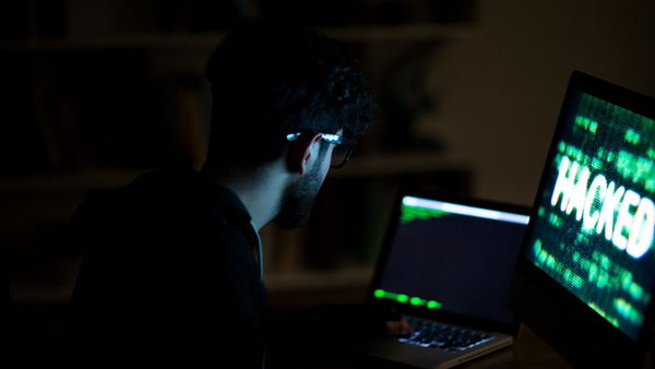 Killnet dice che l’Italia «è stata uccisa come un moscerino»