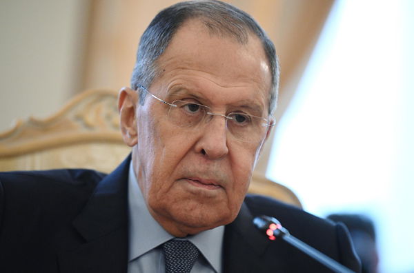 Ma un ministro degli Esteri russo si deve intervistare o no?
