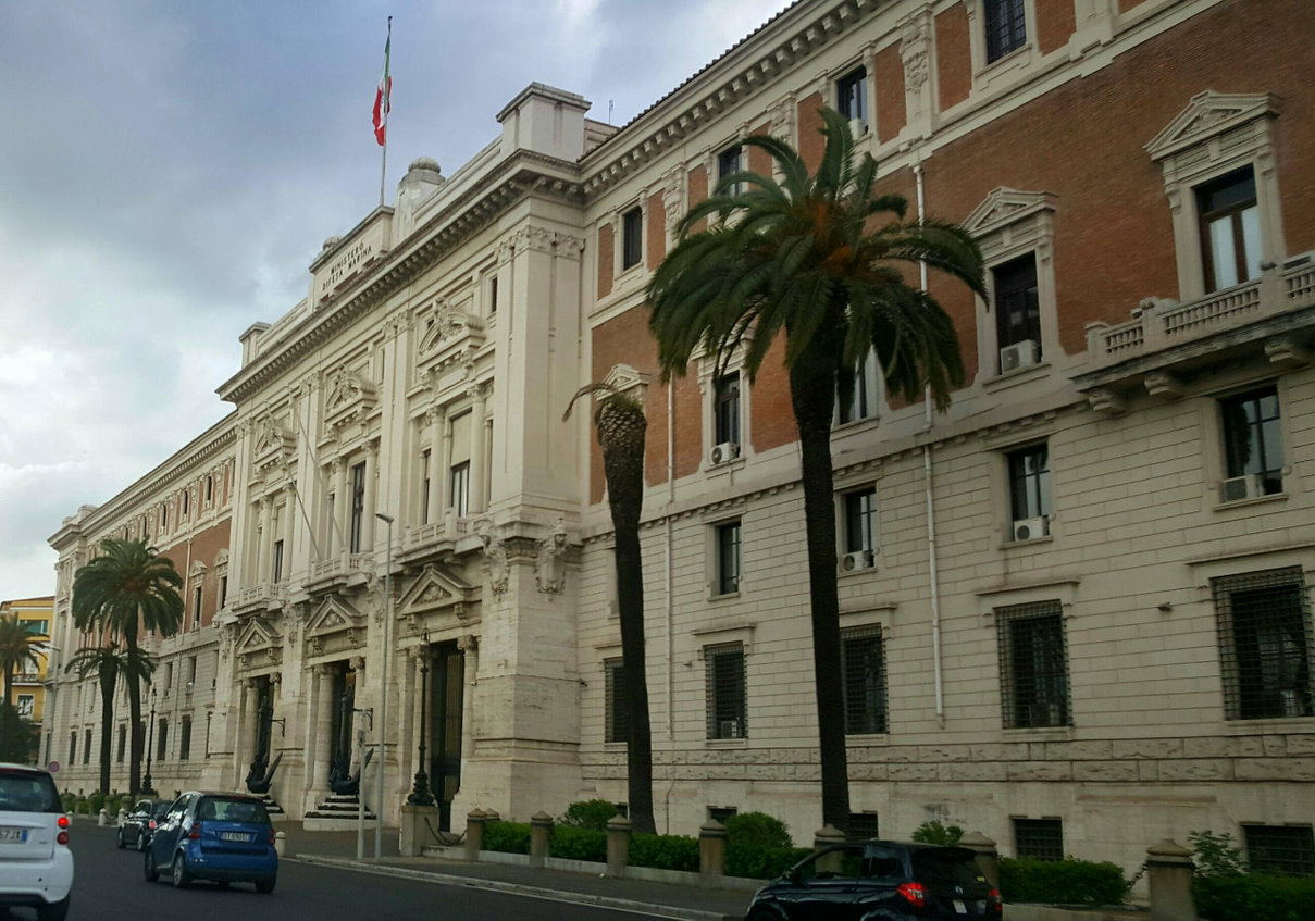 Lo Stato Maggiore della Difesa dice che «il portale era in manutenzione» article-post