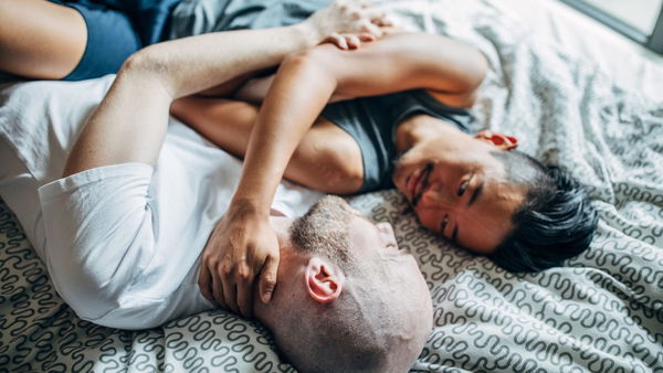 Il vaiolo delle scimmie e l’inesistente correlazione con i rapporti omosessuali