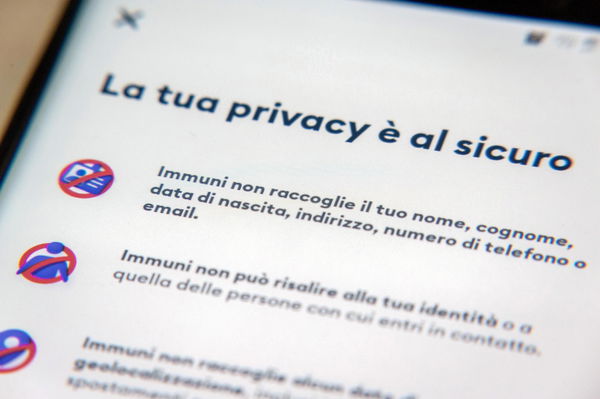 Flo lancia la modalità anonima per problemi alla privacy