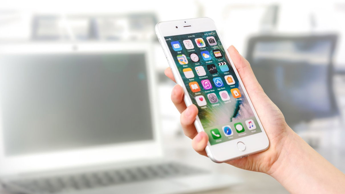 Come usare meno il telefono? Battiamo la dipendenza da cellulare con qualche accorgimento article-post
