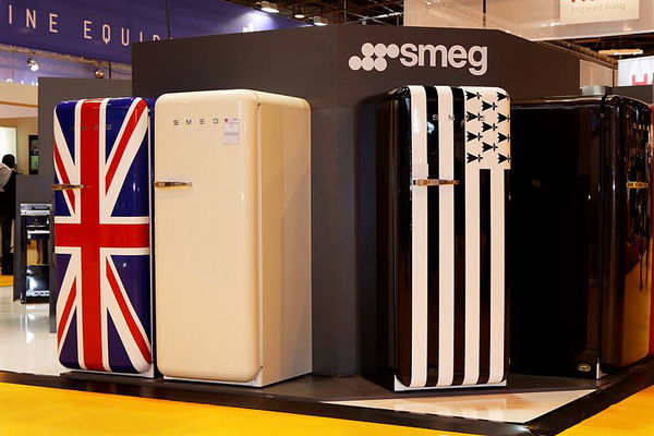 Quelli che ti propongono un frigorifero SMEG a 2 euro e invece ti rubano i dati personali