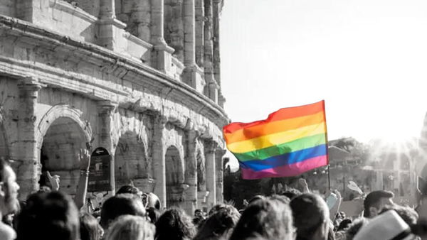 Cos’è lo «shadow ban» e perché lo subiscono (anche) le pagine attiviste? Ne abbiamo parlato con Aprite il Cervello