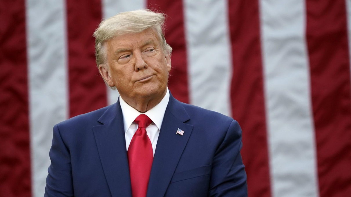 Le indagini sugli accordi poco trasparenti di Trump sui social network article-post