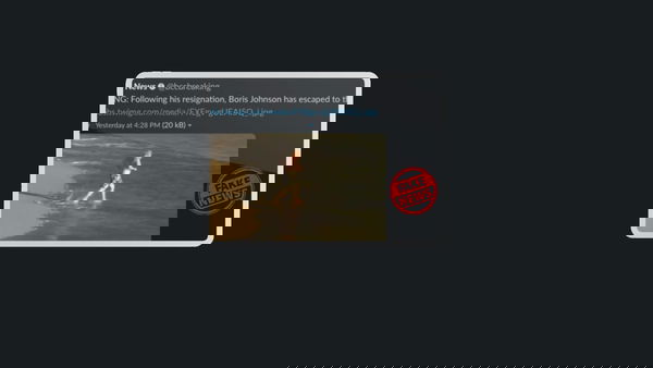 Ma davvero credevate che Boris Johnson fosse scappato al mare dopo le dimissioni?