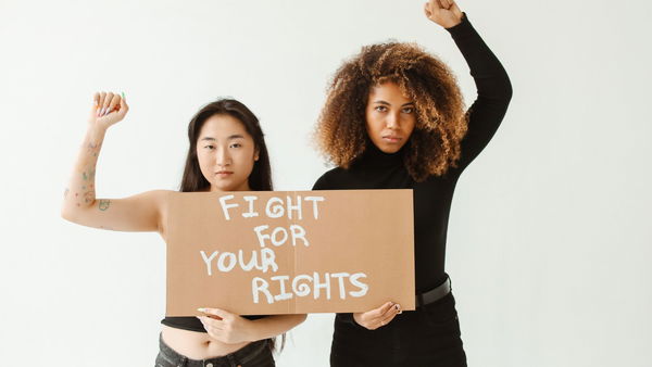 Freedomleaks, la piattaforma per fare segnalazioni anonime sull’applicazione della legge sull’aborto