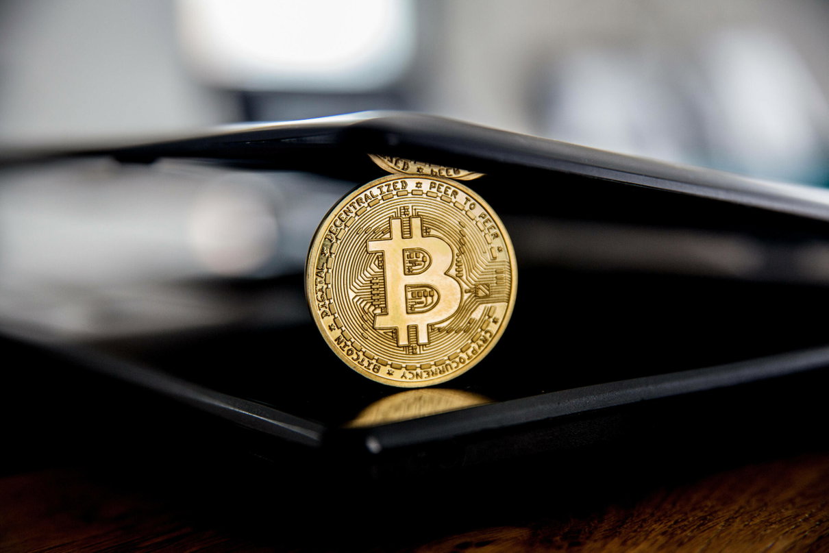 Criptovalute, l’Ue si muove per frenare il ‘selvaggio west’ article-post