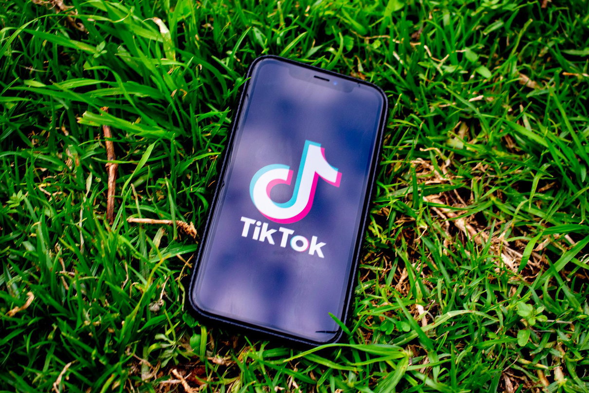 Su TikTok compaiono pubblicità che promuovono l’uso della ketamina article-post
