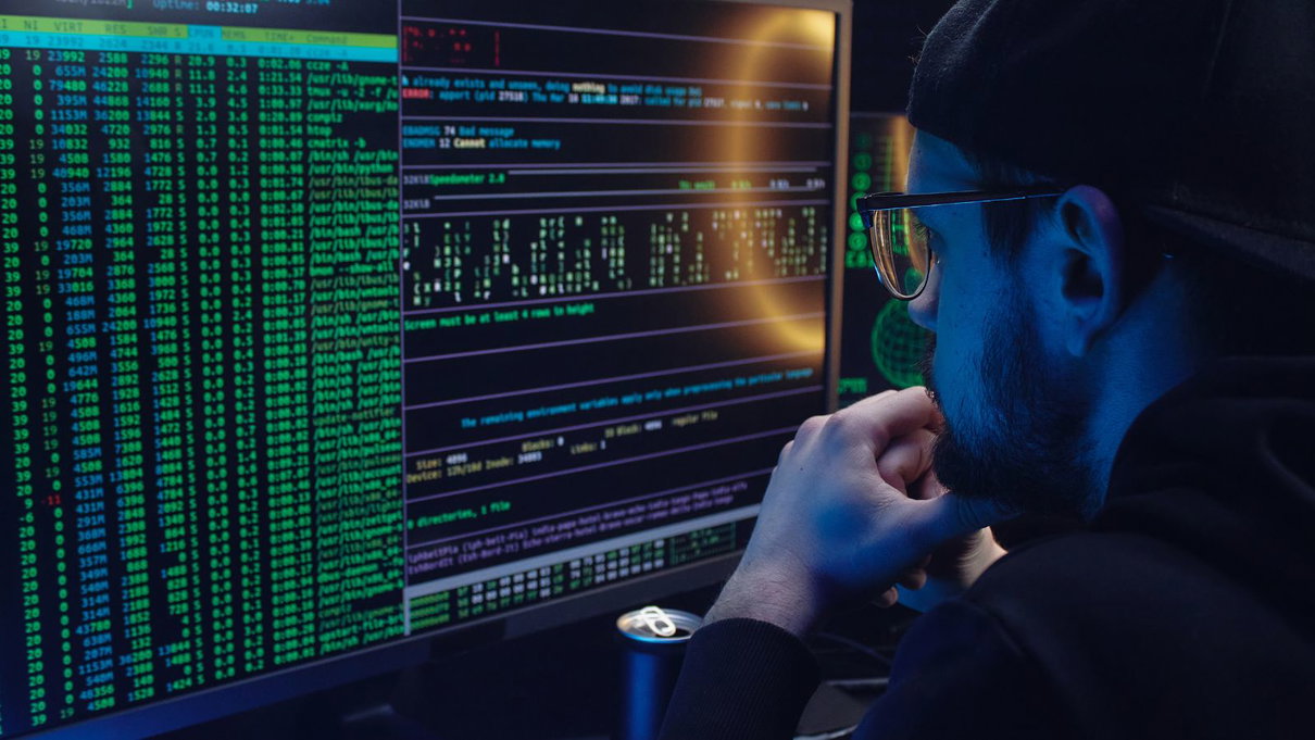 Attacco hacker in Albania, «costretti a chiudere siti governativi e servizi pubblici online» article-post