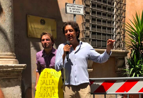 «Consultazione pubblica sul decreto per la piattaforma delle firme digitali per i referendum»