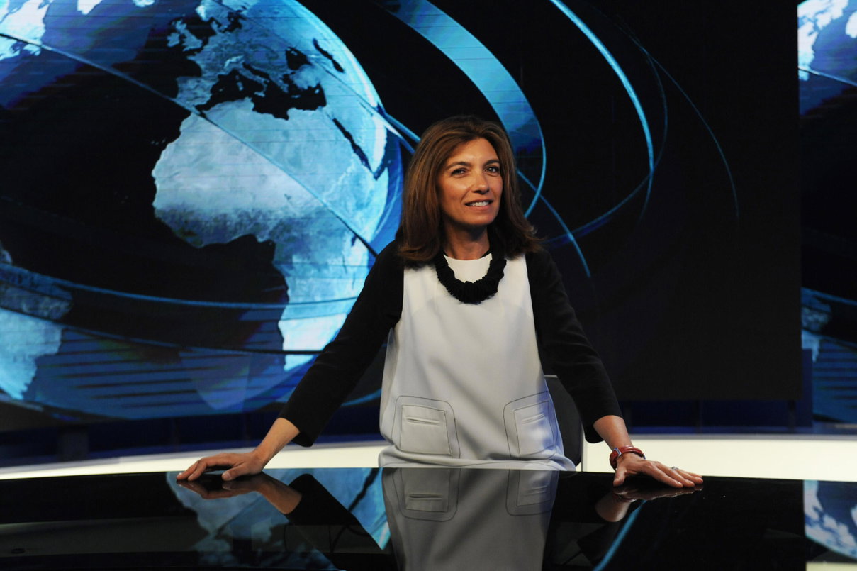 Il ritorno di Elisa Anzaldo alla conduzione del Tg1, edizione delle 20 article-post