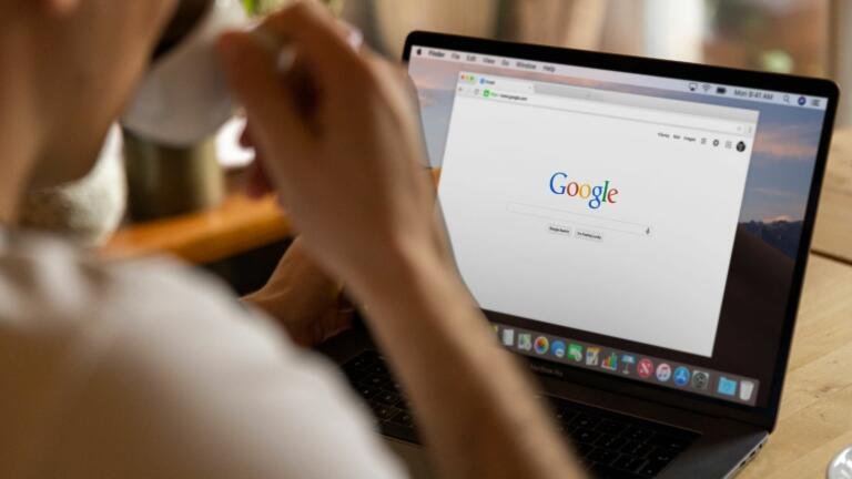 Google mette in campo nuove misure di contrasto al clickbait nei risultati di ricerca