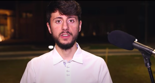 Lucchettare il profilo Twitter di La Regina può non bastare a salvare una candidatura alla Camera