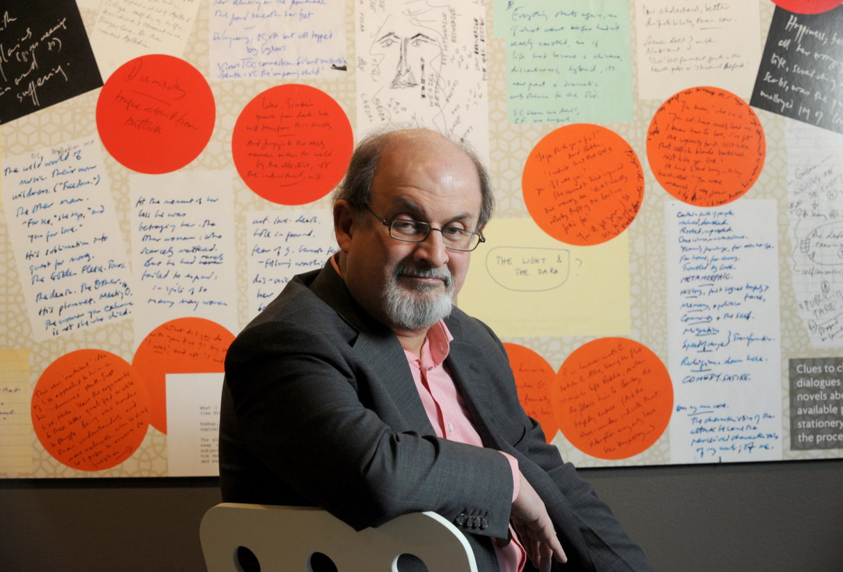 Facebook ha rimosso il profilo del giovane fermato per l’attentato contro Salman Rushdie article-post