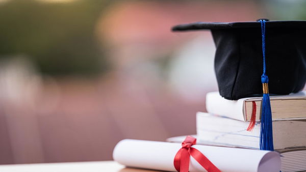 Università e doppia laurea: è possibile iscriversi a due corsi contemporaneamente?