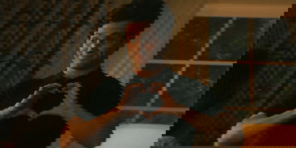 Hate-watching e Hate-following: uno psicologo spiega perché ci piace odiare (sui social)