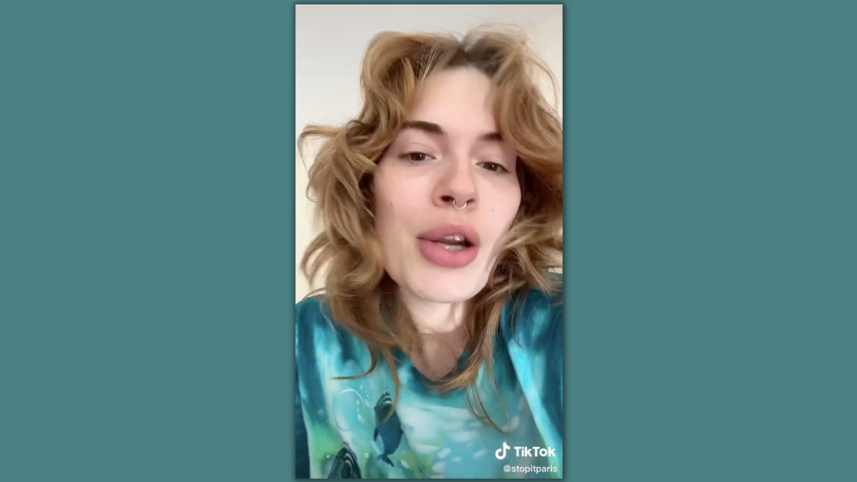 La dipendente Apple che, su TikTok, dà info su come non cedere a una estorsione per l’iPhone (e rischia il licenziamento) article-post
