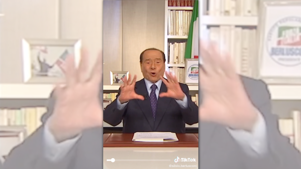 L’improbabile sbarco di Berlusconi su TikTok (che, a differenza di Calenda, almeno ha azzeccato il formato)