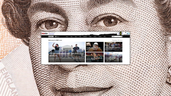 Non è vero che il banner della BBC è diventato nero per la morte della regina Elisabetta