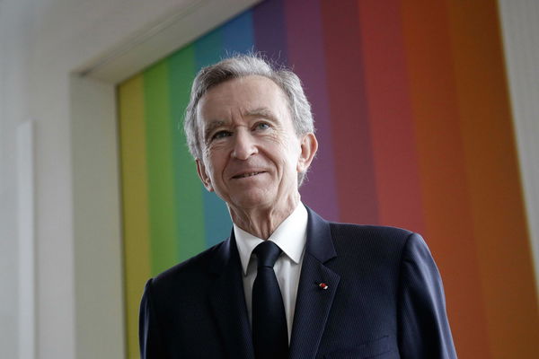 Bernard Arnault ha venduto il suo jet privato per non essere più tracciato su Twitter