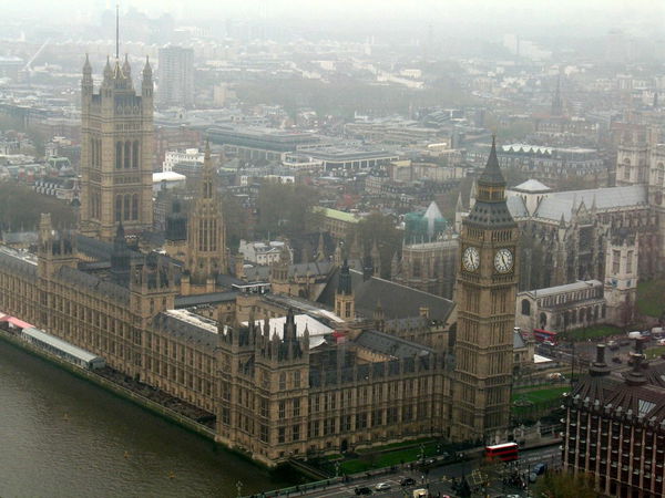 OnlyFans batte tutti i siti porno per gli accessi negati agli utenti al di sotto dei 18 anni