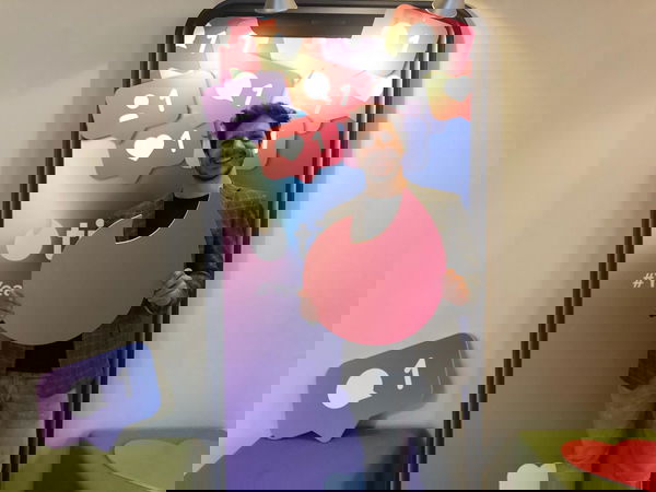 Gordon ci spiega il rapporto tra un creator (o un personaggio famoso) e Tinder