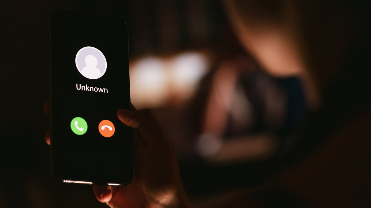 È stata sgominata la più grande banda di truffe telefoniche article-post