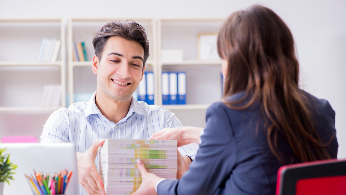 Come pubblicare un libro di successo: la guida article-post