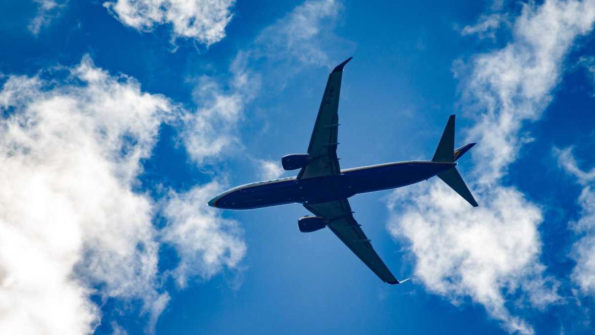 Non c’è, al momento, alcun rapporto tra incidenti aerei e utilizzo dei dispositivi mobili in volo article-post