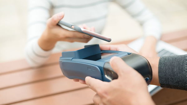 I falsi miti sulle commissioni dei pagamenti elettronici: Satispay si impegna per fare chiarezza sui social