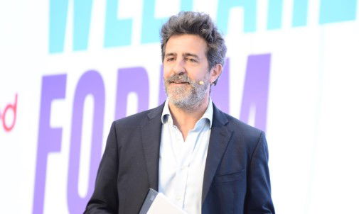 «Il 5G in aereo è una conquista tecnologica ma vedremo se è una conquista sociale»