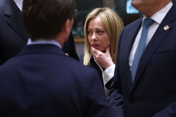 Parlano tanto di sovranismo, ma l’emendamento sull’interconnessione nazionale della scuola è inammissibile