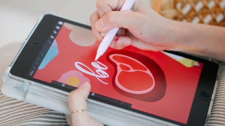 La rivolta degli artisti conto Lensa AI e le app che sfruttano le opere senza consenso La rivolta degli artisti conto Lensa AI e le app che sfruttano le opere senza consenso