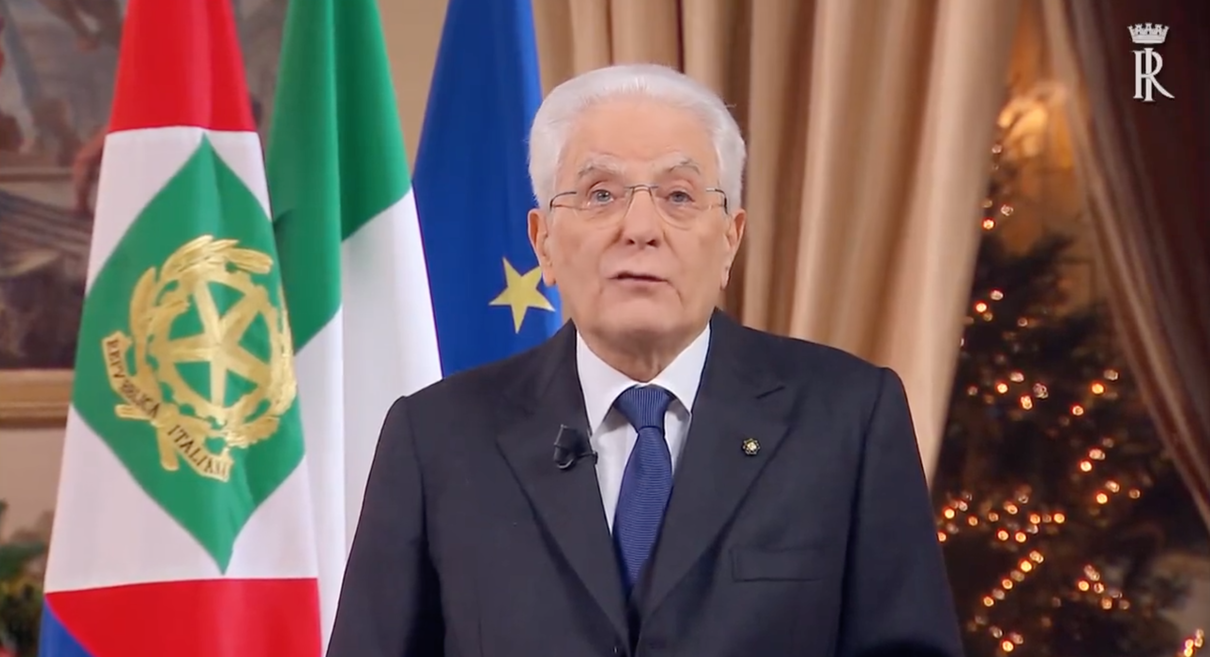 Mattarella e l’inno alla cultura digitale: «Dobbiamo stare dentro al nostro tempo, non in quello passato» article-post