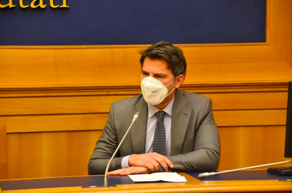 Il regolamento Agcom «è una modalità errata con cui l’Italia ha recepito la direttiva sul copyright»