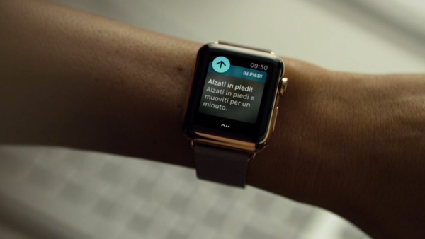 Il controllo della nostra salute passa (anche) da uno Smart Watch che ci invita ad alzarci e camminare?