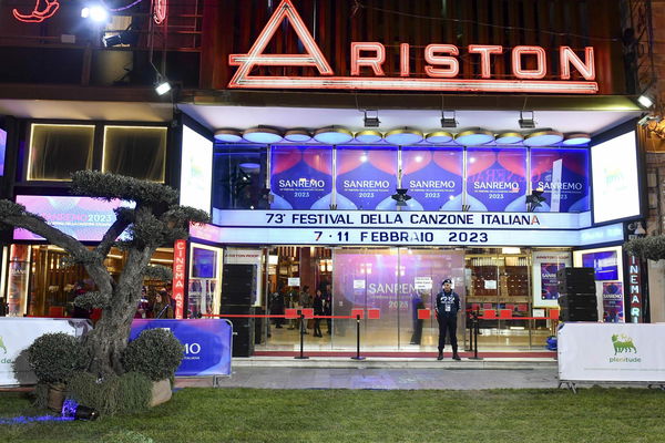 La storia del FantaSanremo dal bar in provincia di Fermo, nelle Marche, a fenomeno mainstream